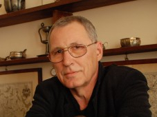 Leszek Szaruga 1946-2024