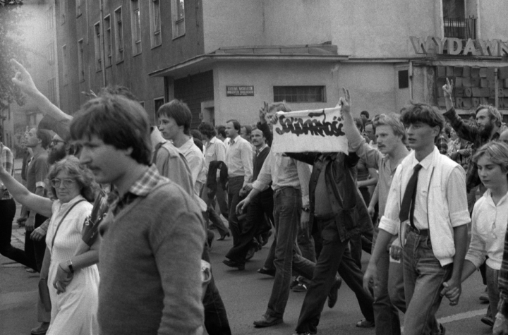 Autorem fotografii jest znany wrocławski fotografik Bogdan Konopka.